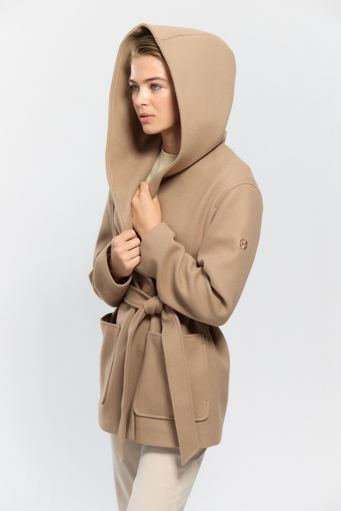 WILDA TAUPE