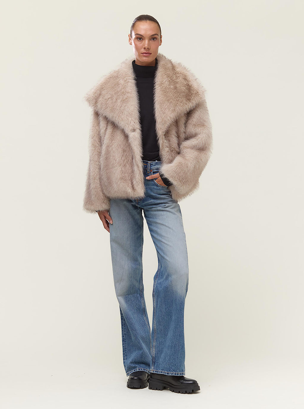 MARGOT BEIGE
