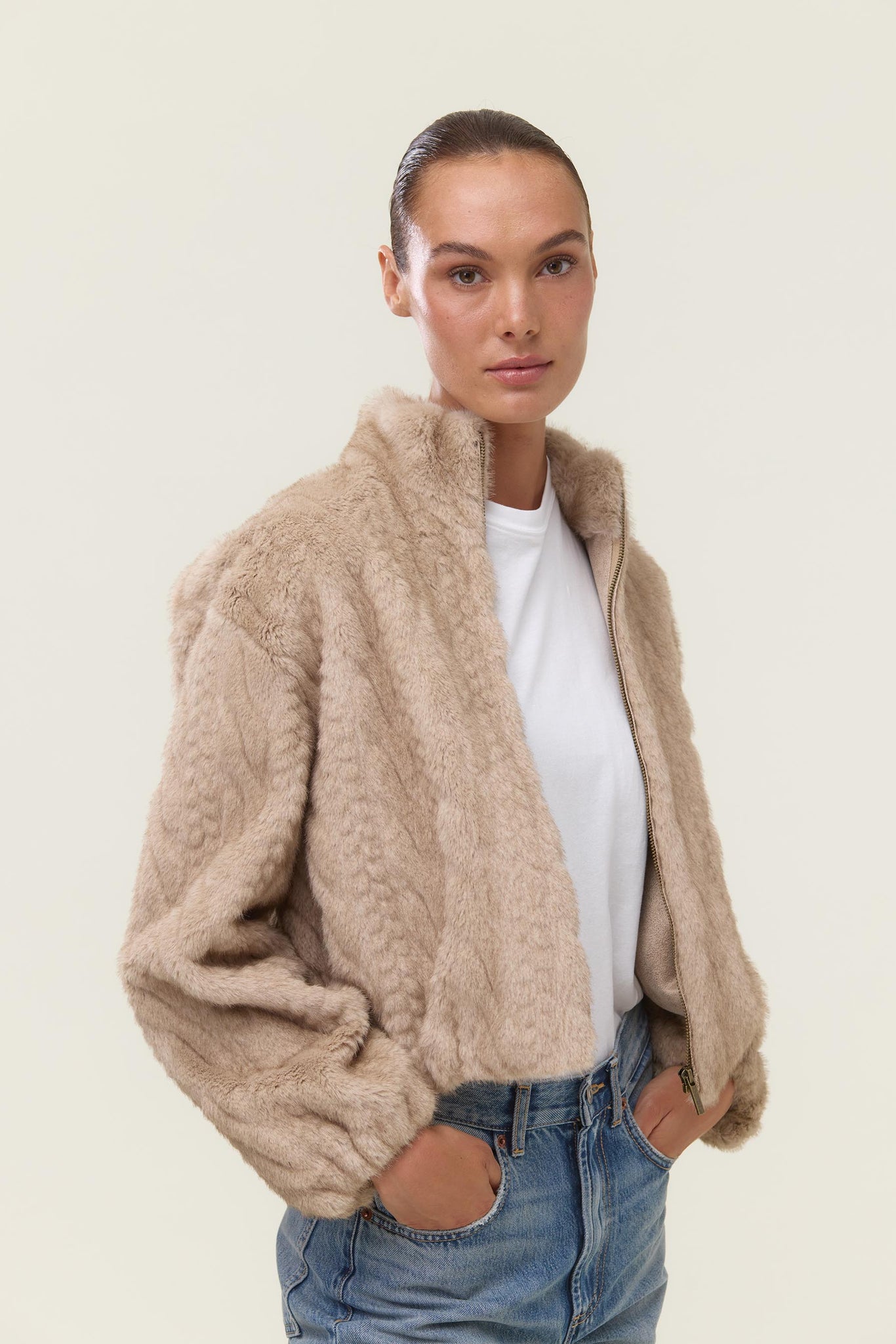 JENNY BEIGE
